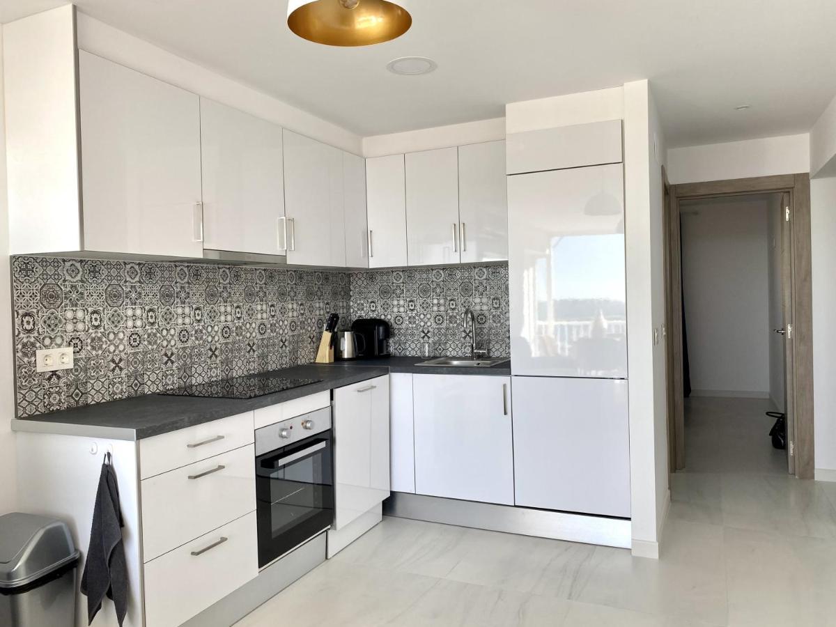 Luxury Apartment With Sea View Puerto Torrevieja Buitenkant foto