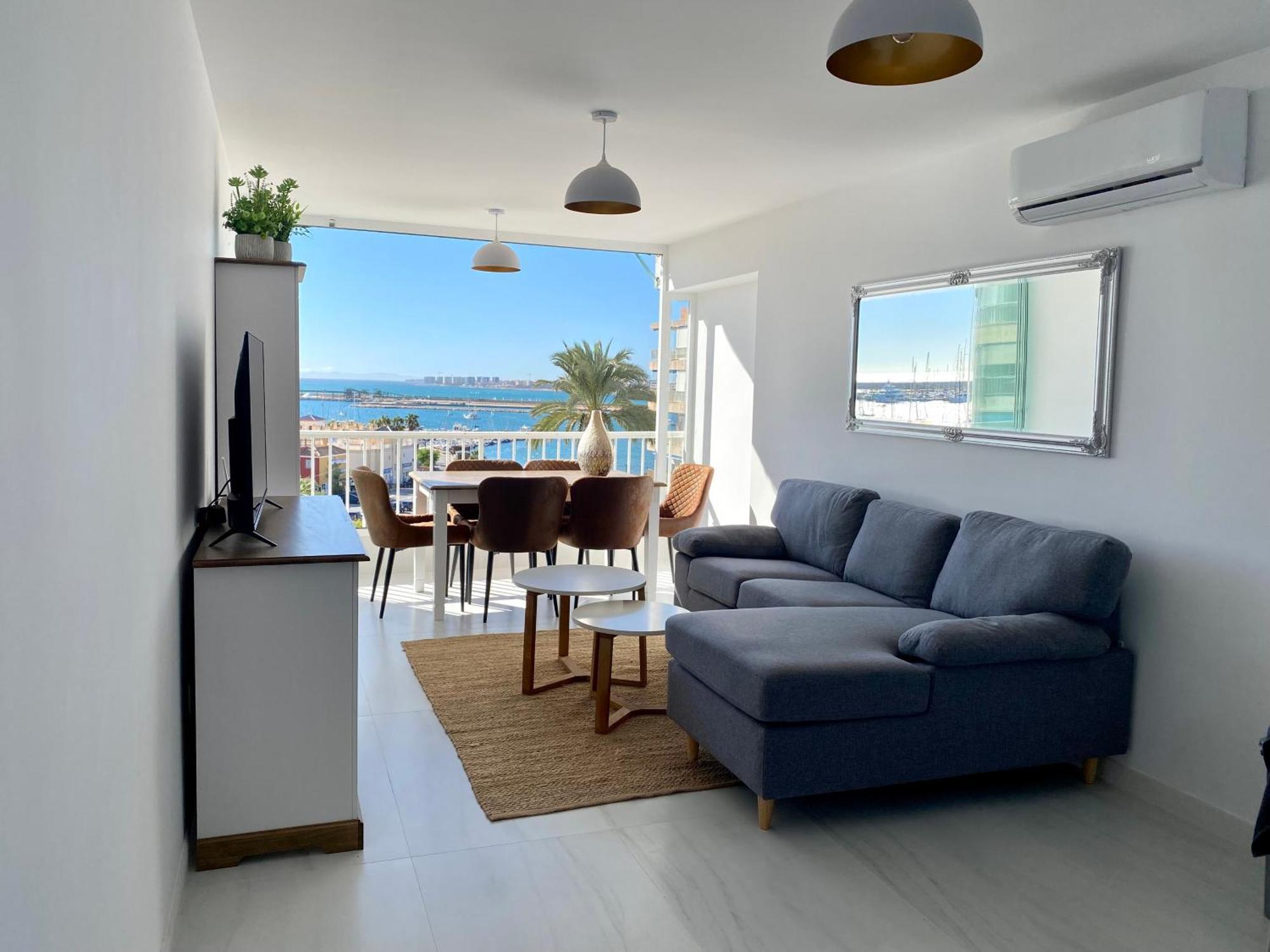 Luxury Apartment With Sea View Puerto Torrevieja Buitenkant foto
