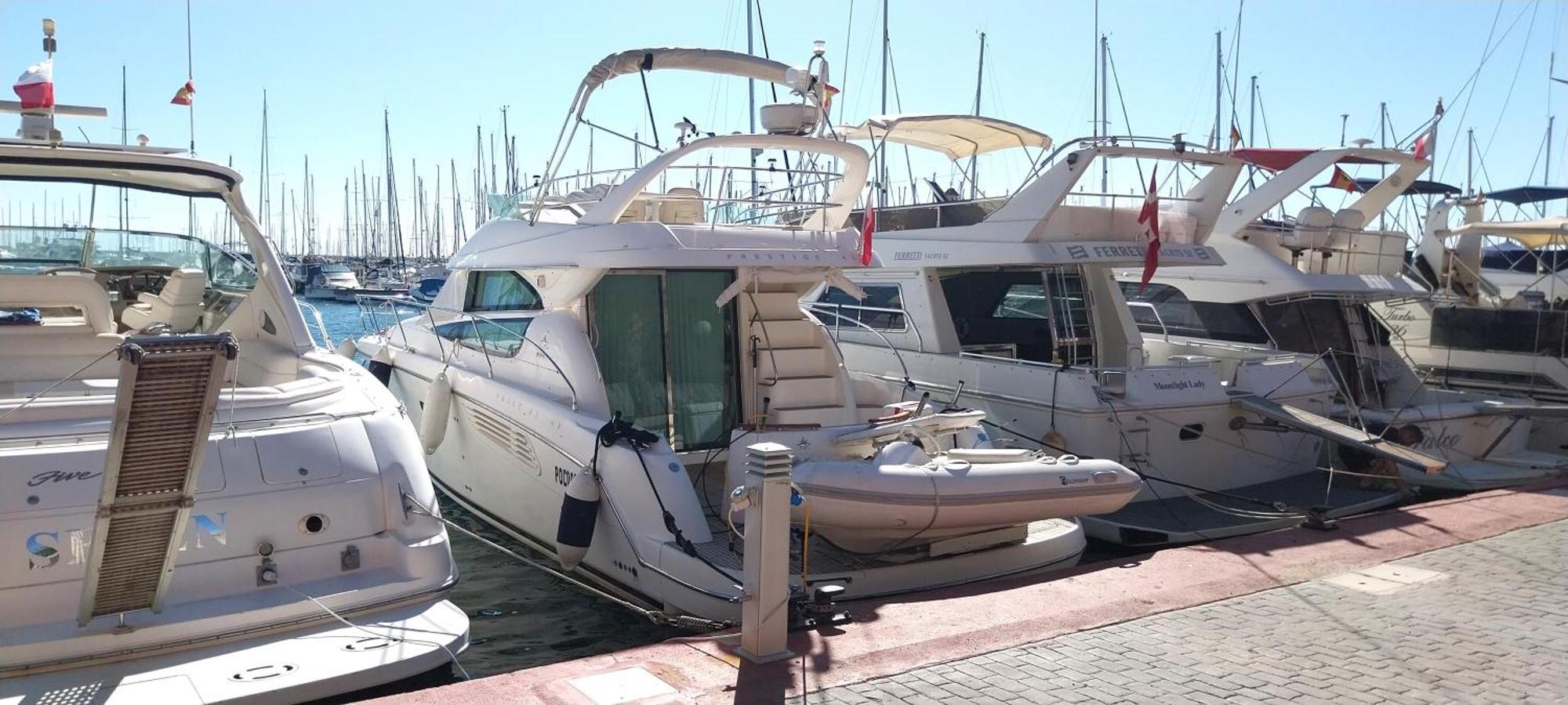 Luxury Apartment With Sea View Puerto Torrevieja Buitenkant foto